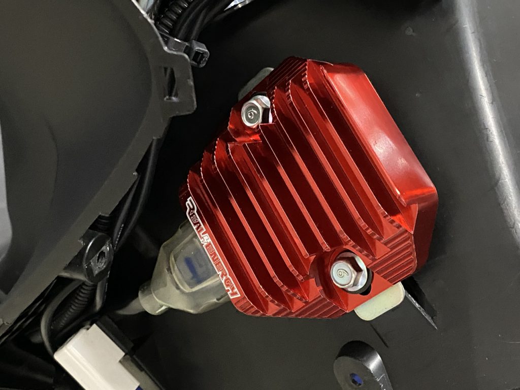 REAL ENERGY 高効率 R5 強化レギュレーター 30A CYGNUS X BW